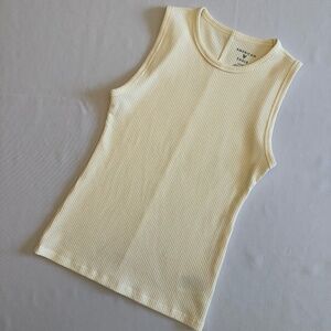 American Eagle Sleeveless Top
